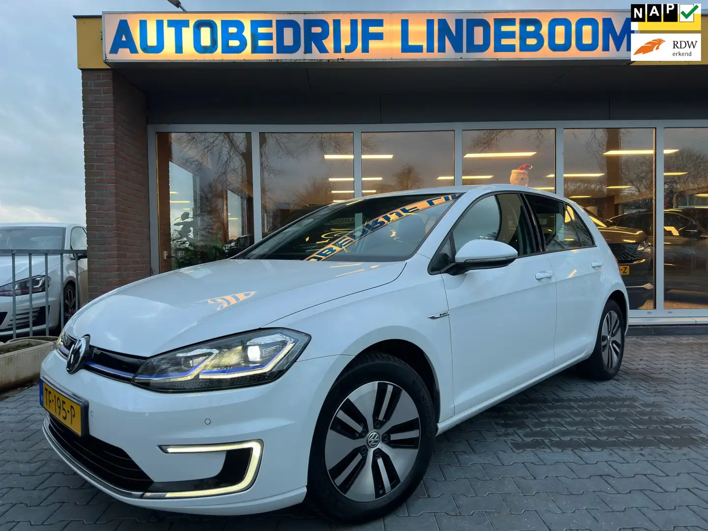 Volkswagen e-Golf E-Golf Lage km stand! Blanc - 1