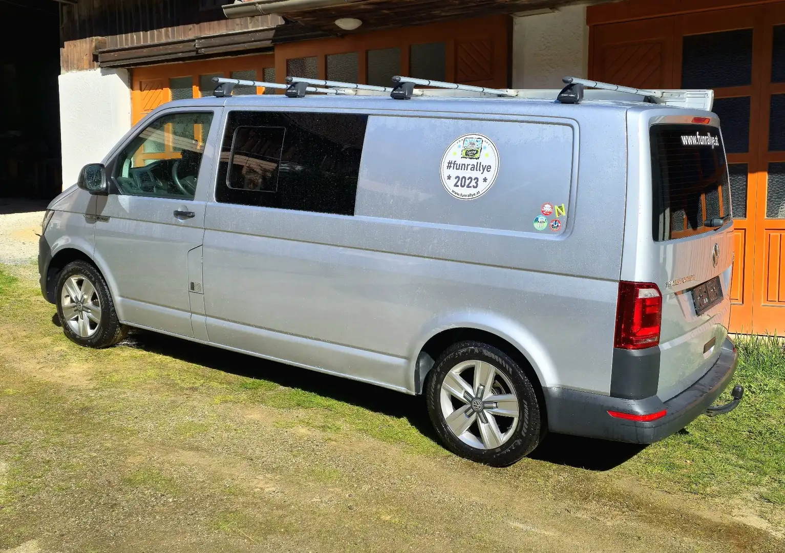 Volkswagen T6 Transporter Kastenwagen LR 2,0 TDI BMT - 2