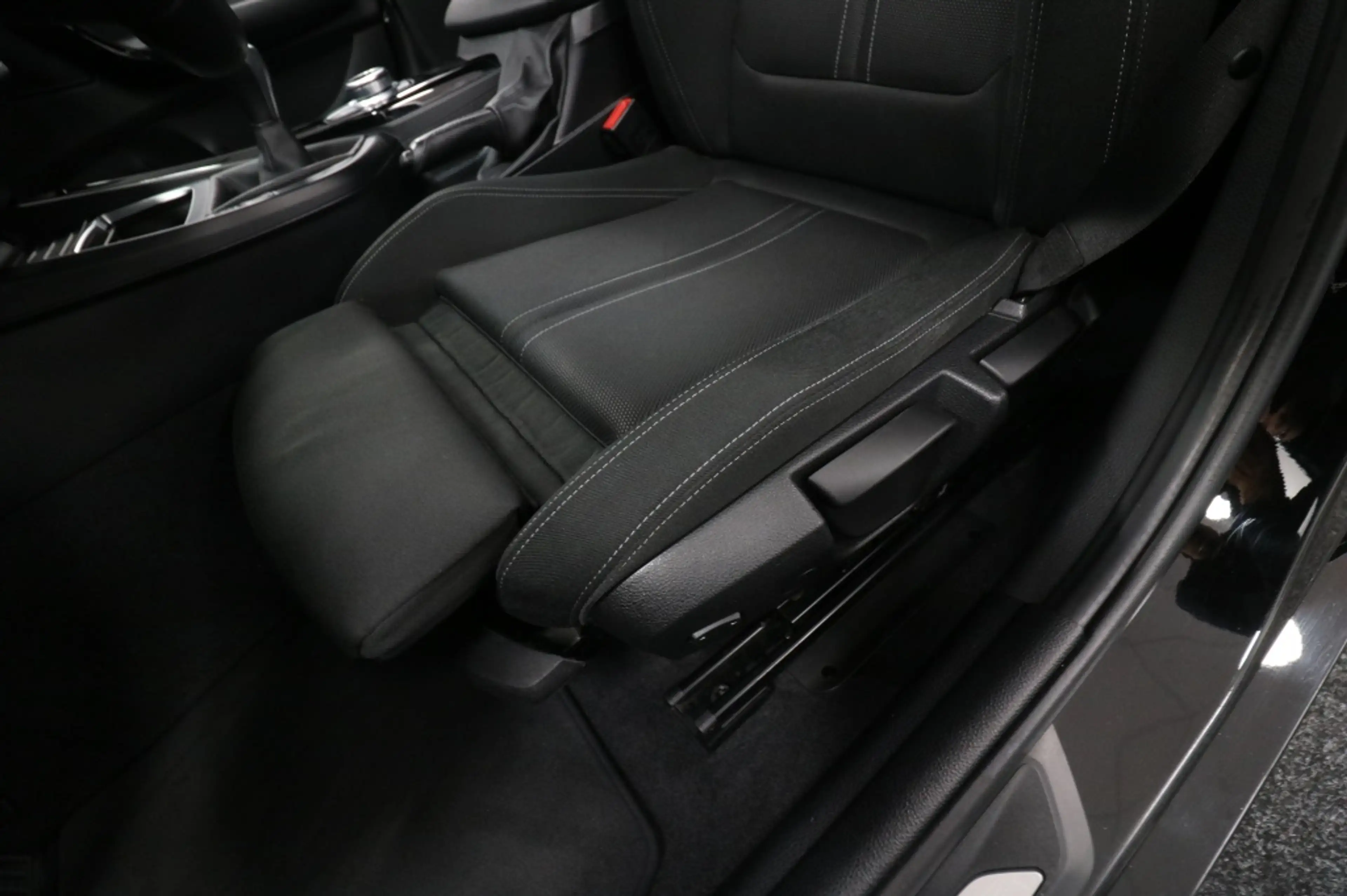 BMW 116 1-serie 116i Edition Sport Line Shadow Executive — photo 6