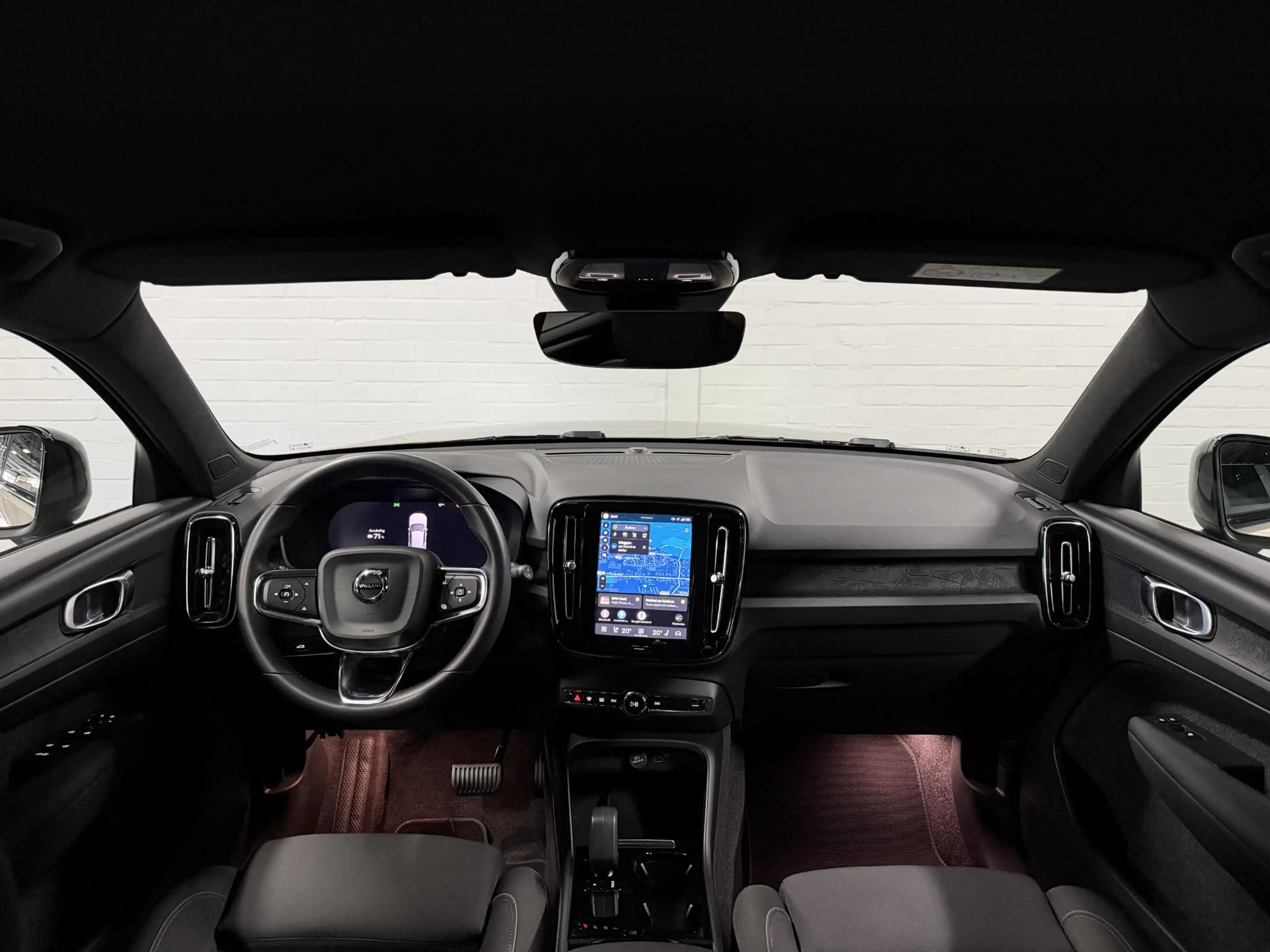 Volvo EX40 Single Motor Extended Range Plus 82 kWh Warmtepomp — photo 3