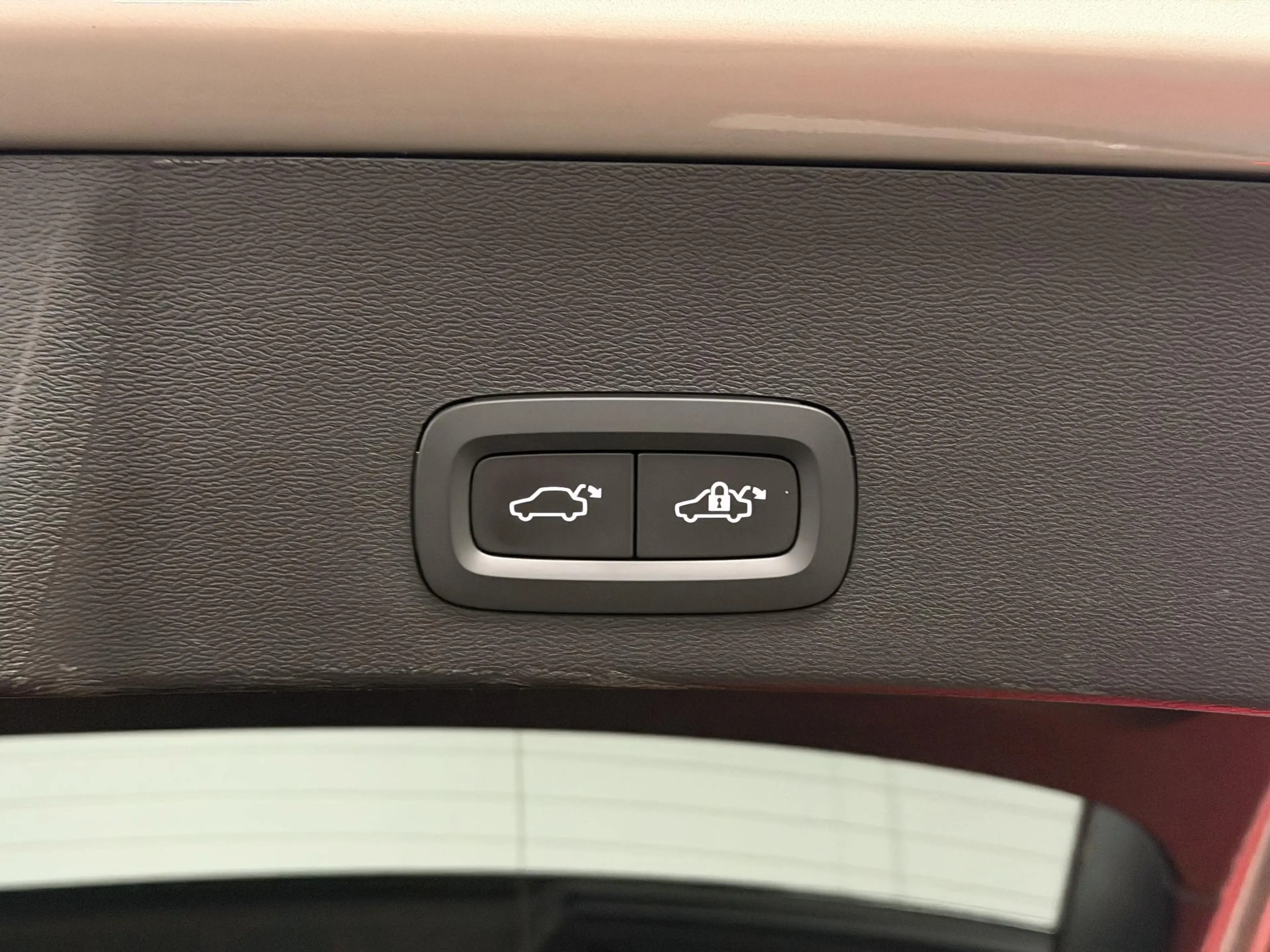 Volvo EX40 Single Motor Extended Range Plus 82 kWh Warmtepomp — photo 12