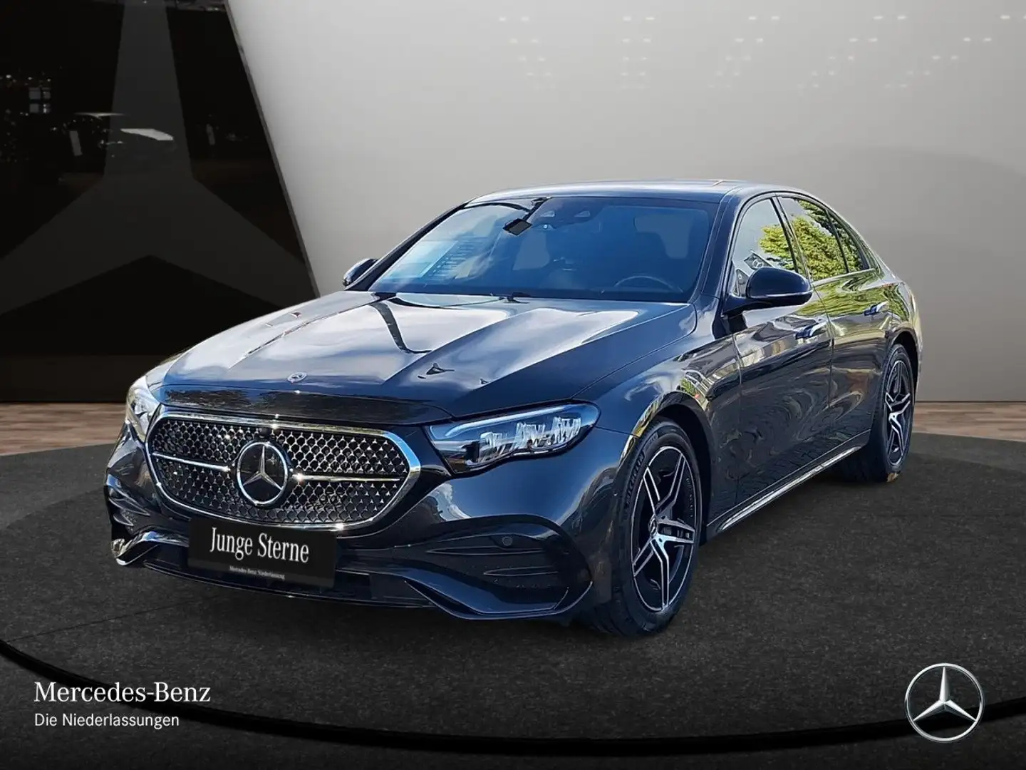Mercedes-Benz E 200 AMG Fahrass Stdhzg Distr+ LED Night Kamera Grau - 2