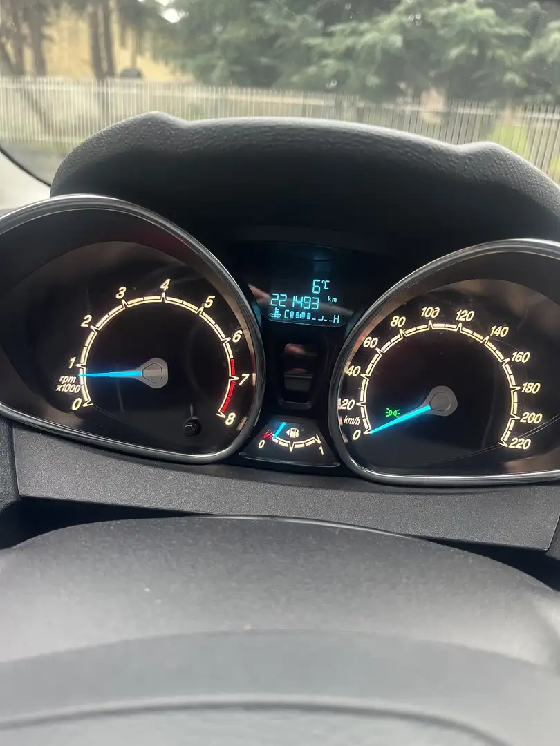 Ford Fiesta 5p 1.4 Titanium Gpl 95cv E6 - 2