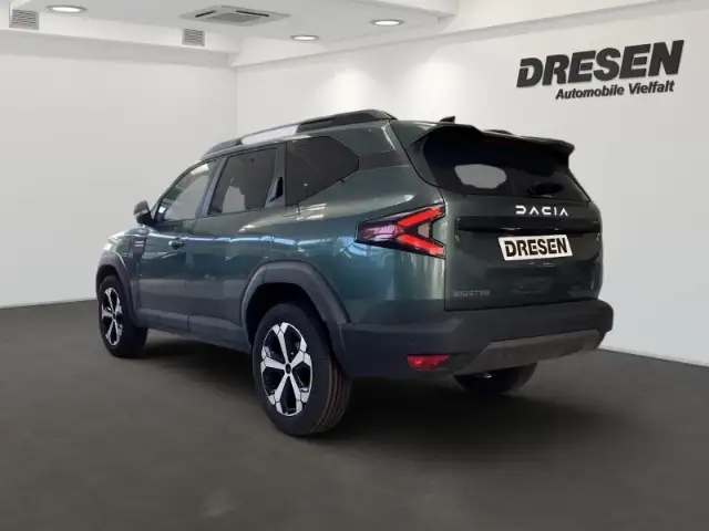 Dacia Bigster view 4