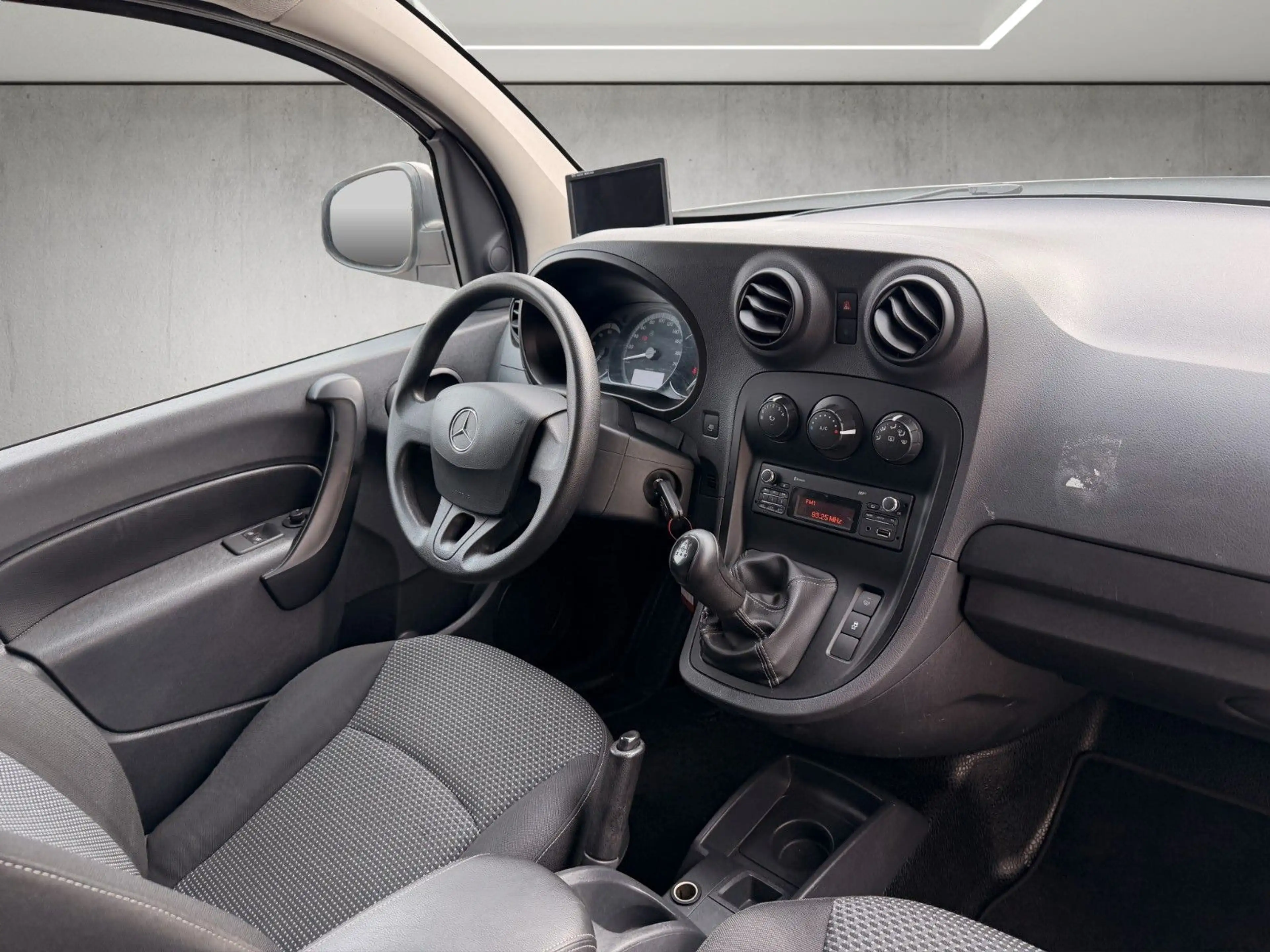 Mercedes-Benz Citan 109 CDI lang*2.Hand*Klimaanalge*Kamera — photo 8