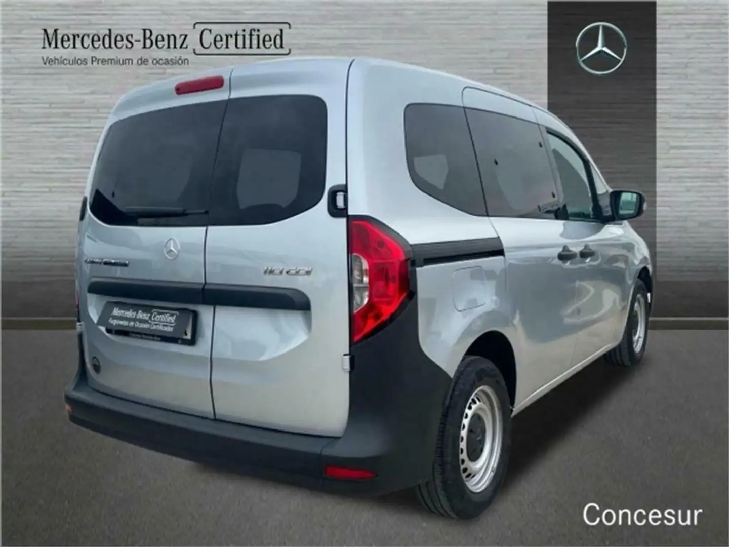 Mercedes-Benz Citan Tourer 110CDI Base Gris - 2