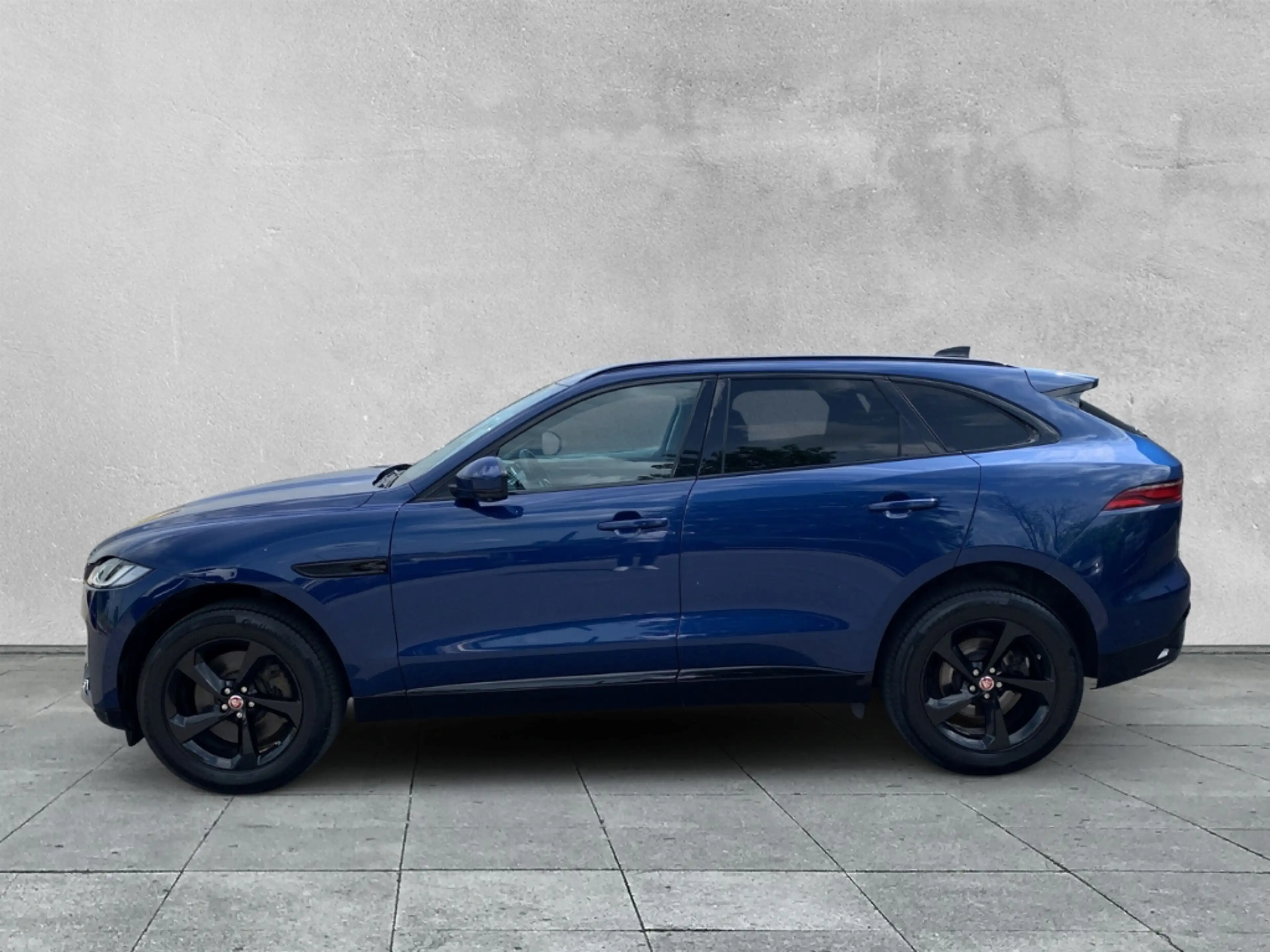 Jaguar F-Pace D300 AWD SE PIXEL-LED+HUD+SHZG — photo 11