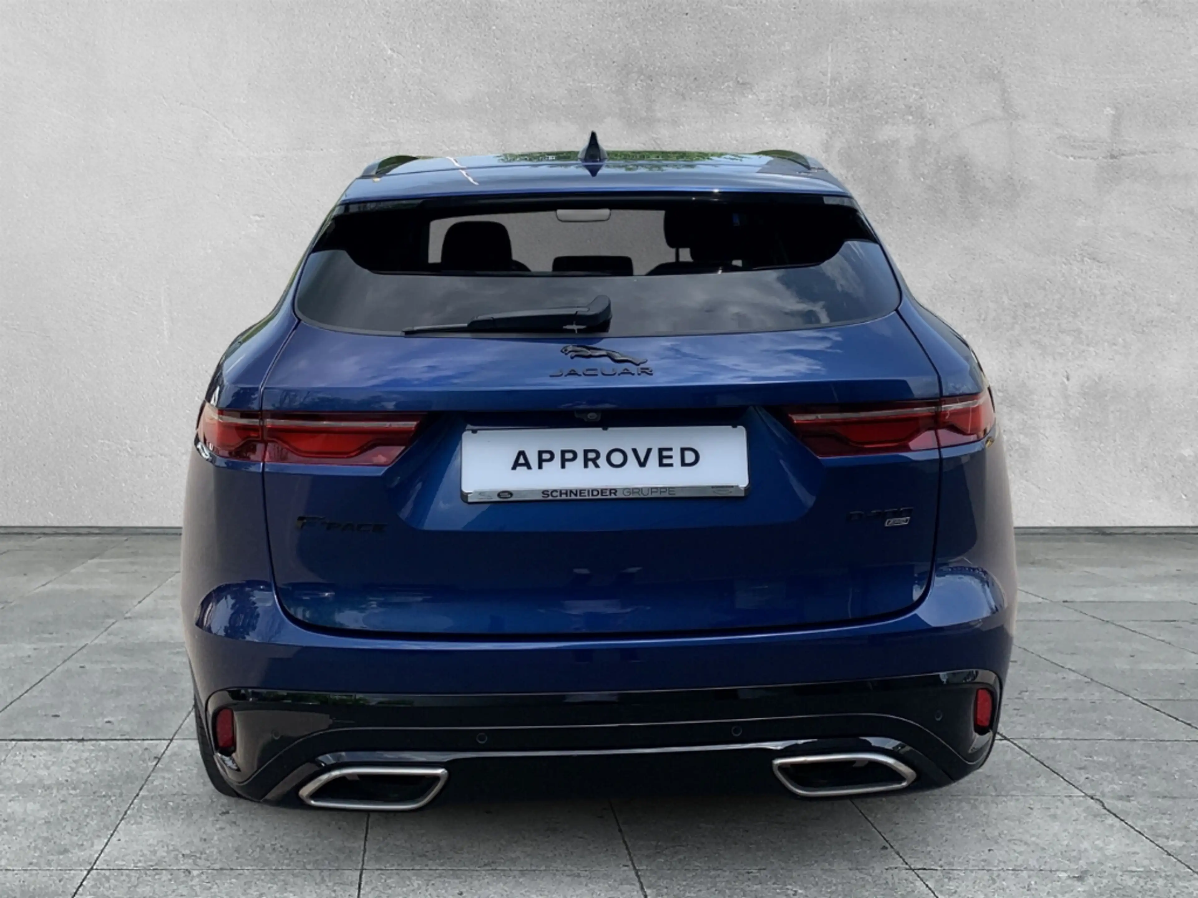 Jaguar F-Pace D300 AWD SE PIXEL-LED+HUD+SHZG — photo 7