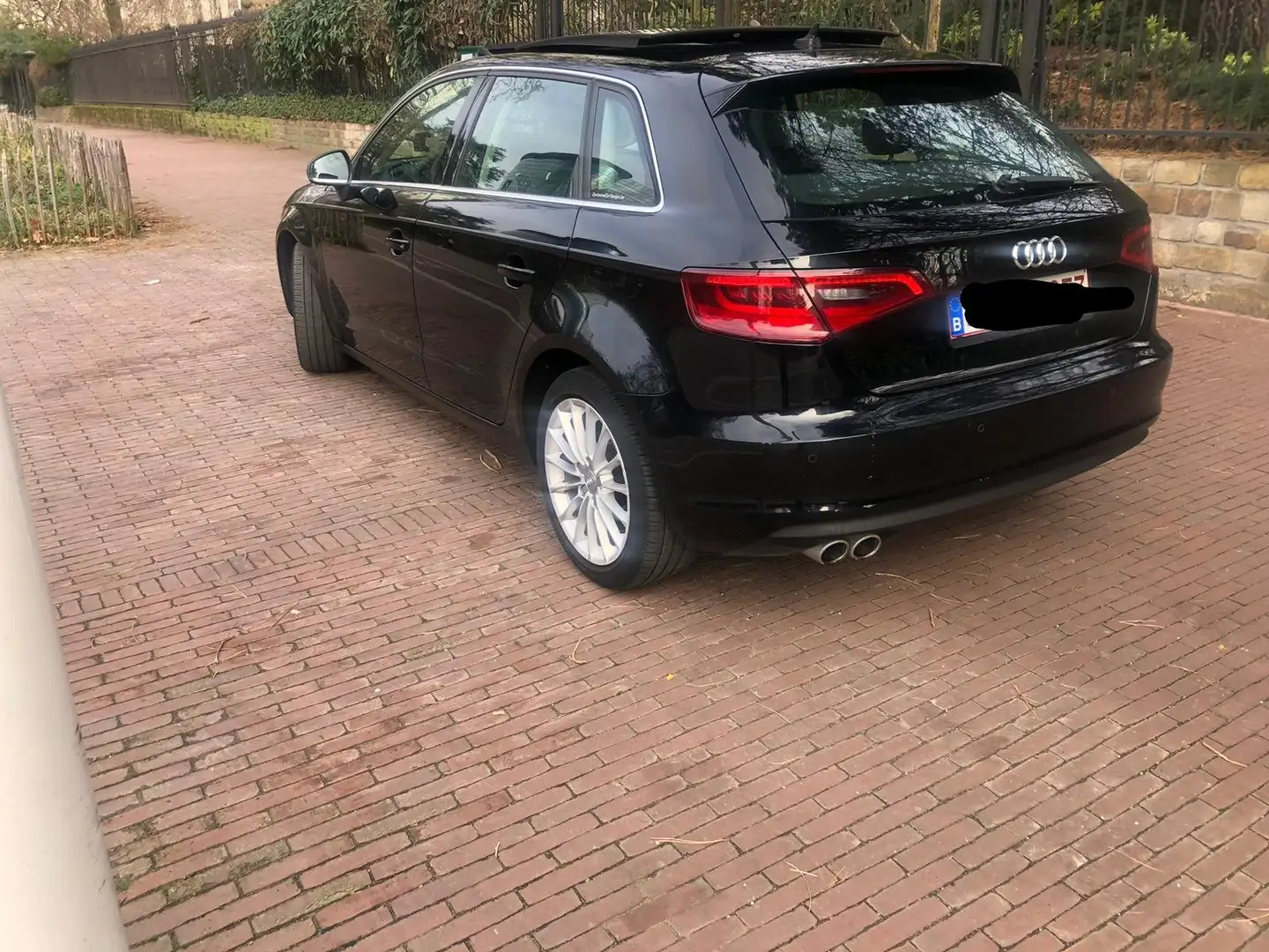 Audi A3 2.0 TDI Sportback DPF Ambition - 2