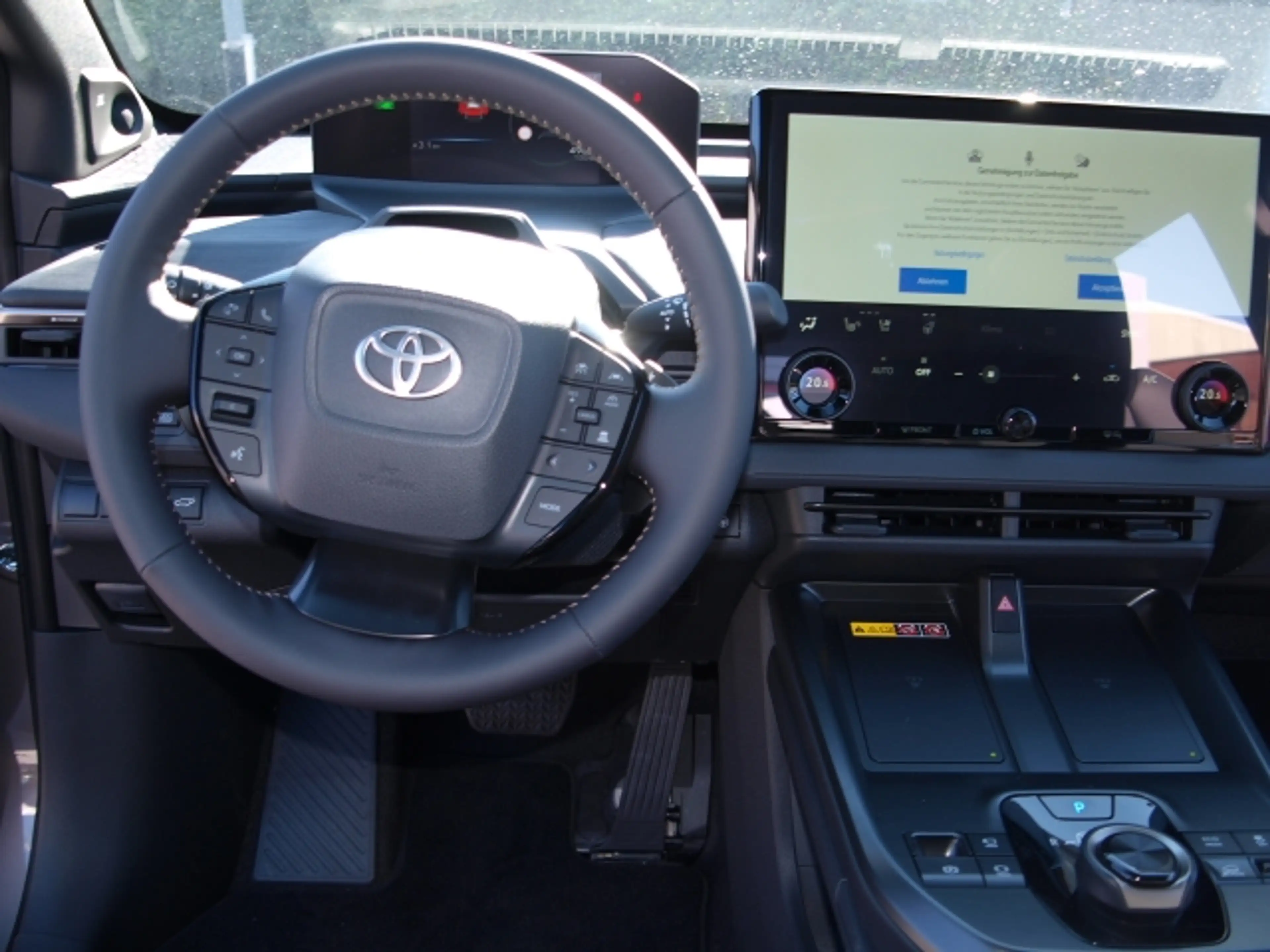 Toyota bZ4X bZ4X Touring Elektro 74,7kWh AWD Lounge — photo 12