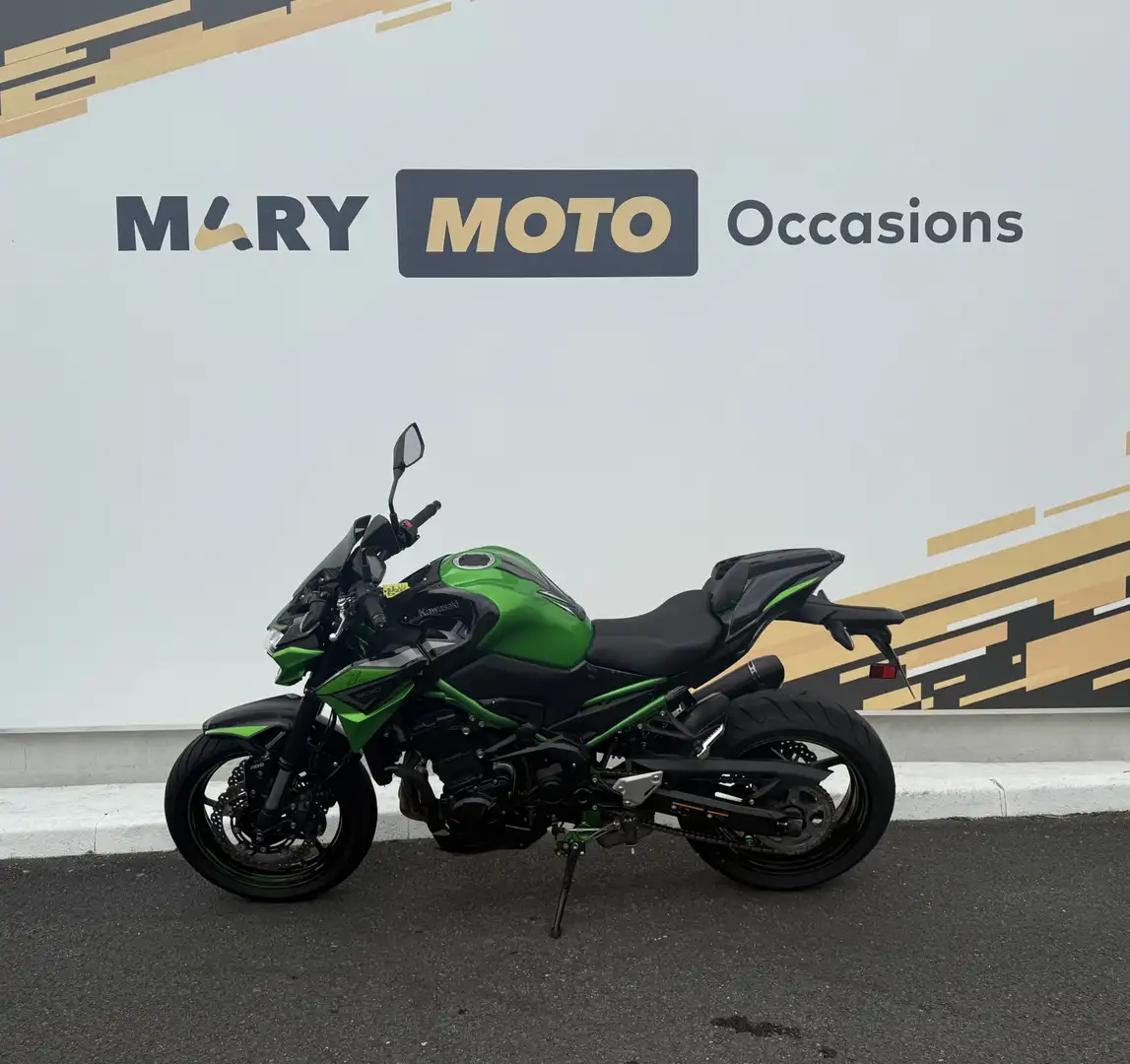 Kawasaki Z 900 Verde - 1