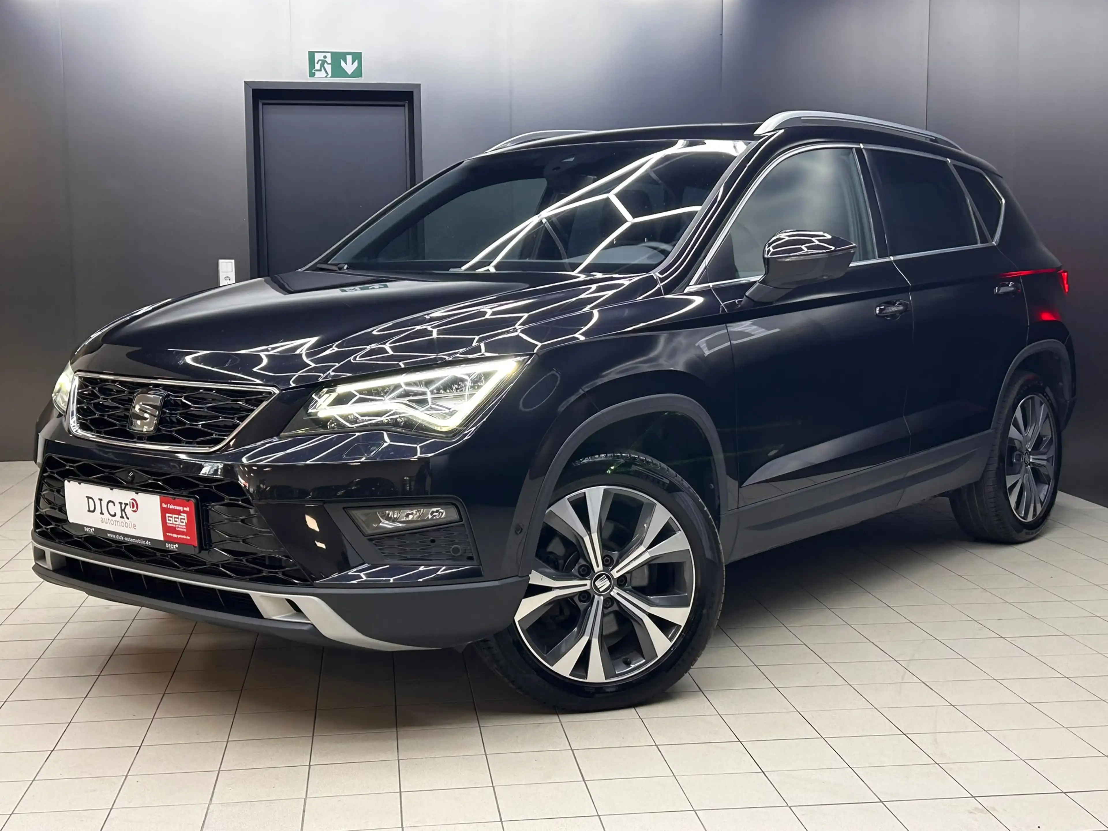SEAT Ateca Xcellence 4Drive LED+PANO+SHZ+ACC+360°+AHK — photo 3
