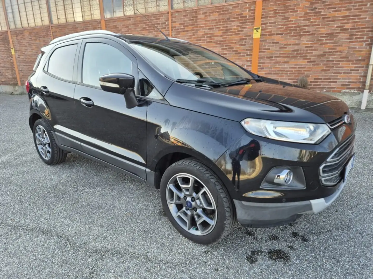 Ford EcoSport 1.5 TDCi 95 CV Titanium S Nero - 2