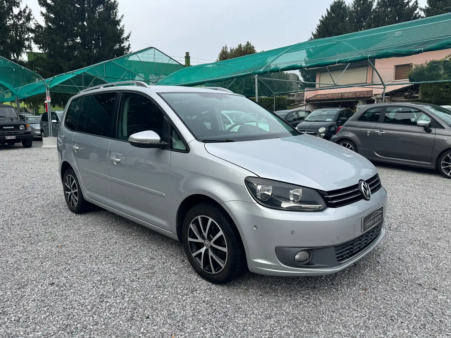 Volkswagen Touran Touran II 2010 1.6 tdi DSG Comfortline Argento - 1