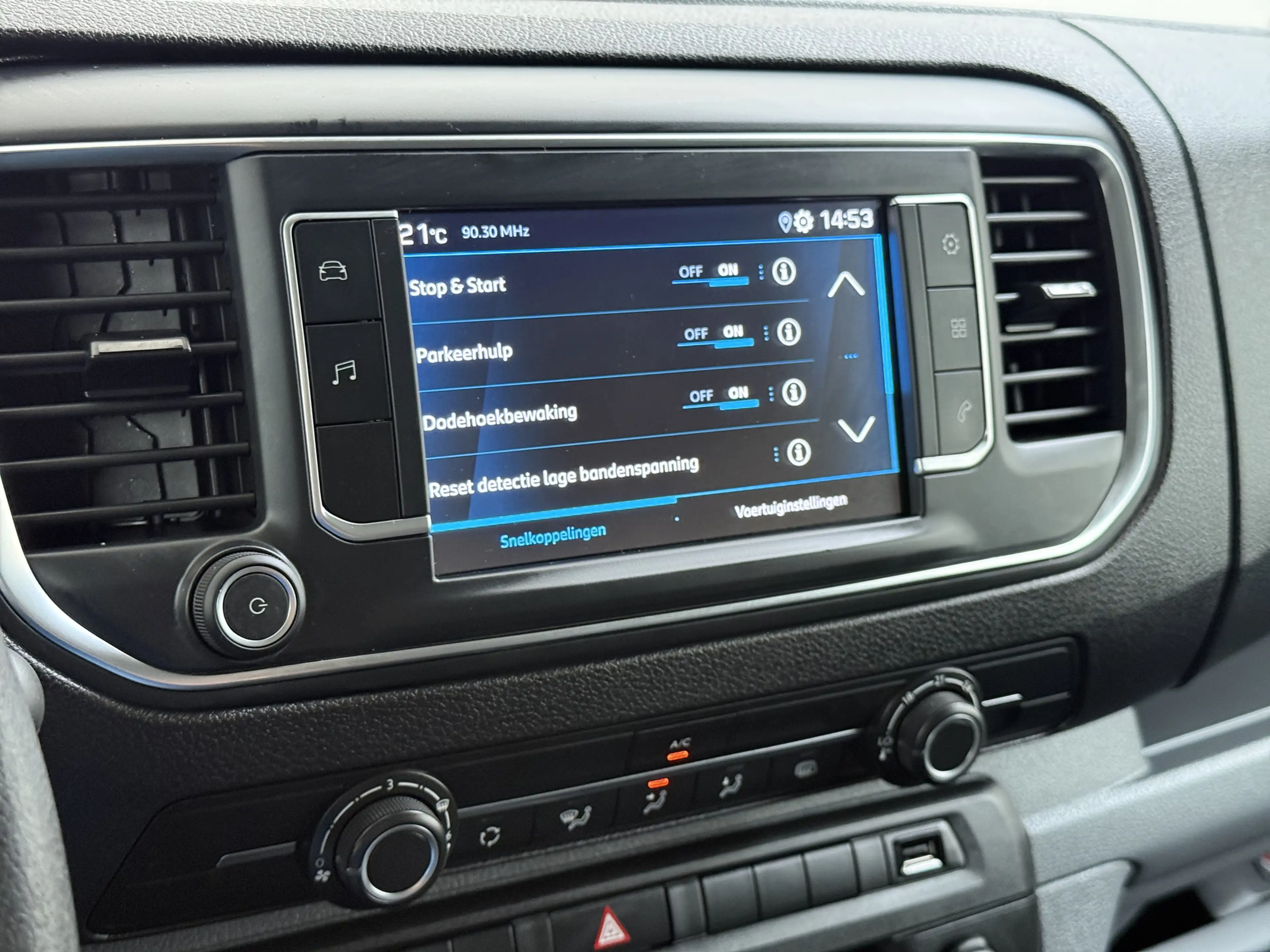 Peugeot Expert 2.0HDI 123PK Imperiaal 3-Persoons Trekhaak Airco A — photo 10