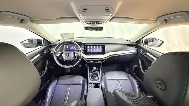 Skoda Octavia view 7