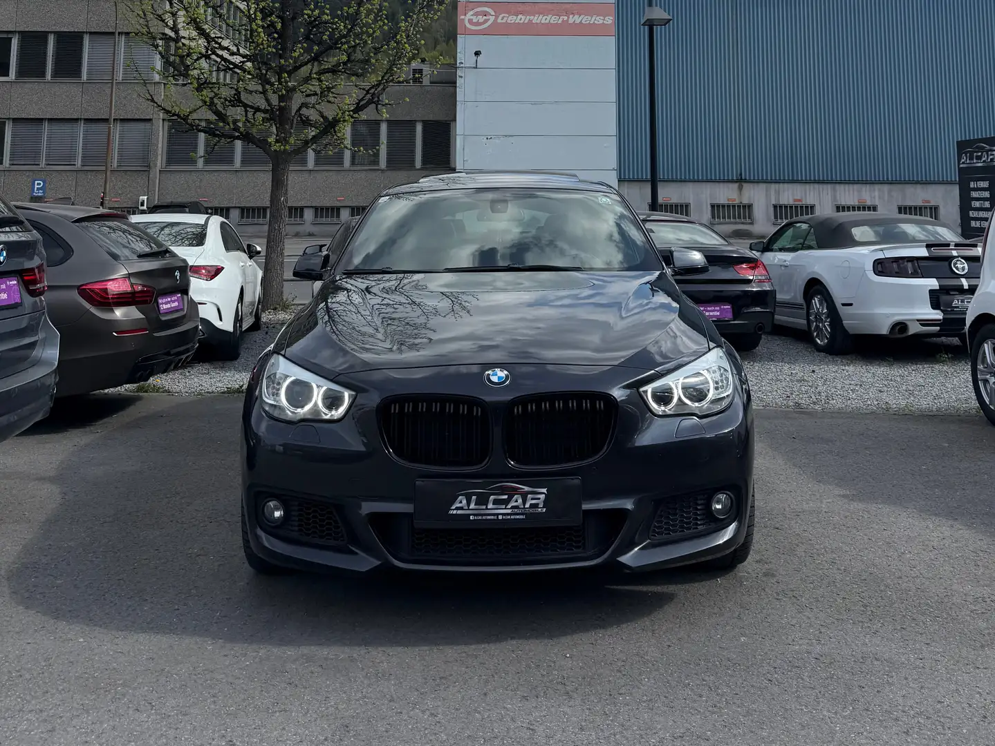 BMW 535 d xDrive M-Sport Šedá - 1
