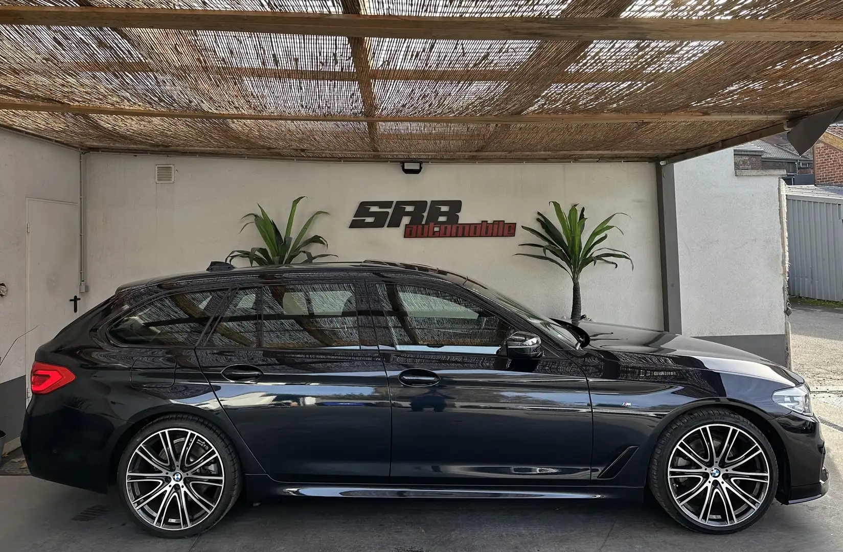 BMW 520 BMW 520iA Pack M - 2