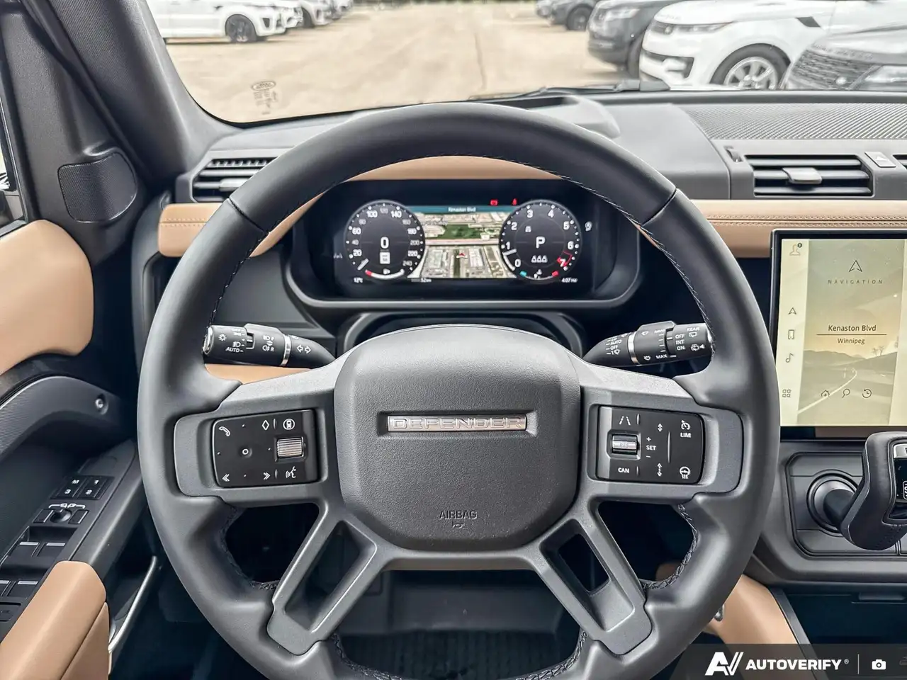 Land Rover Defender снимка Land Rover Defender