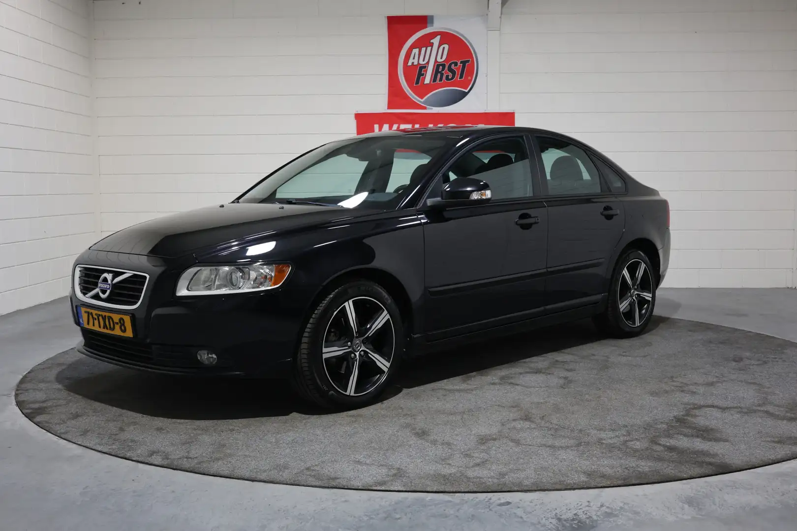 Volvo S40 2.0 Limited Edition, Topstaat, Volledig onderhoude Zwart - 1