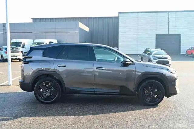 Citroen C5 Aircross view 4