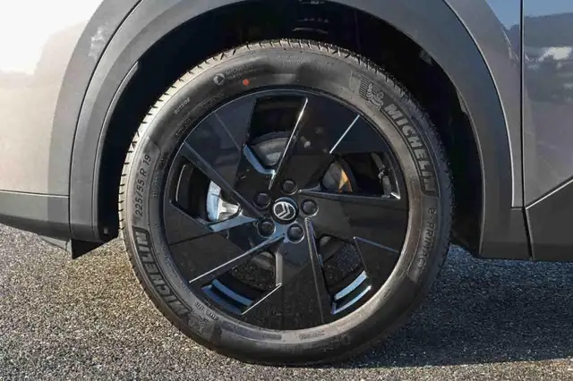 Citroen C5 Aircross view 9