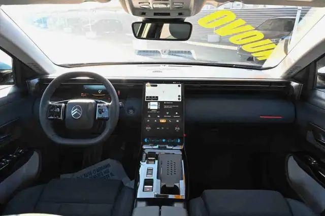 Citroen C5 Aircross view 10