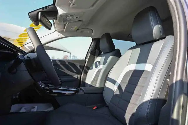 Citroen C5 Aircross view 13