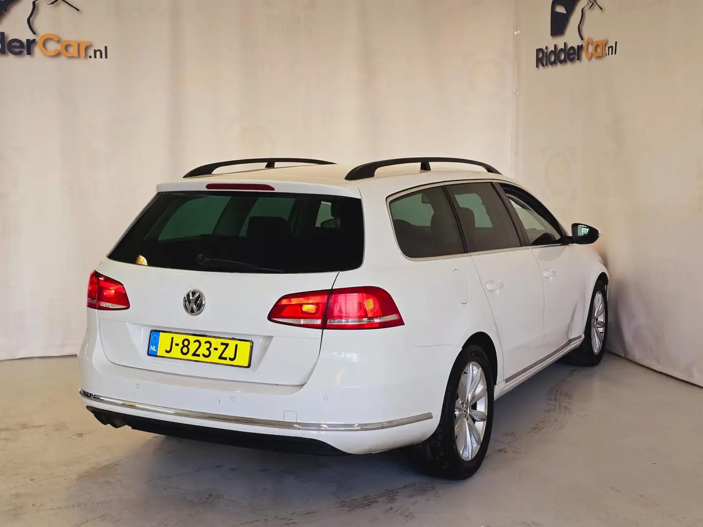 Volkswagen Passat Variant 2.0 TDI Highline BlueMotion|AUTOMAAT|CRUISE|STOELV Blanco - 2