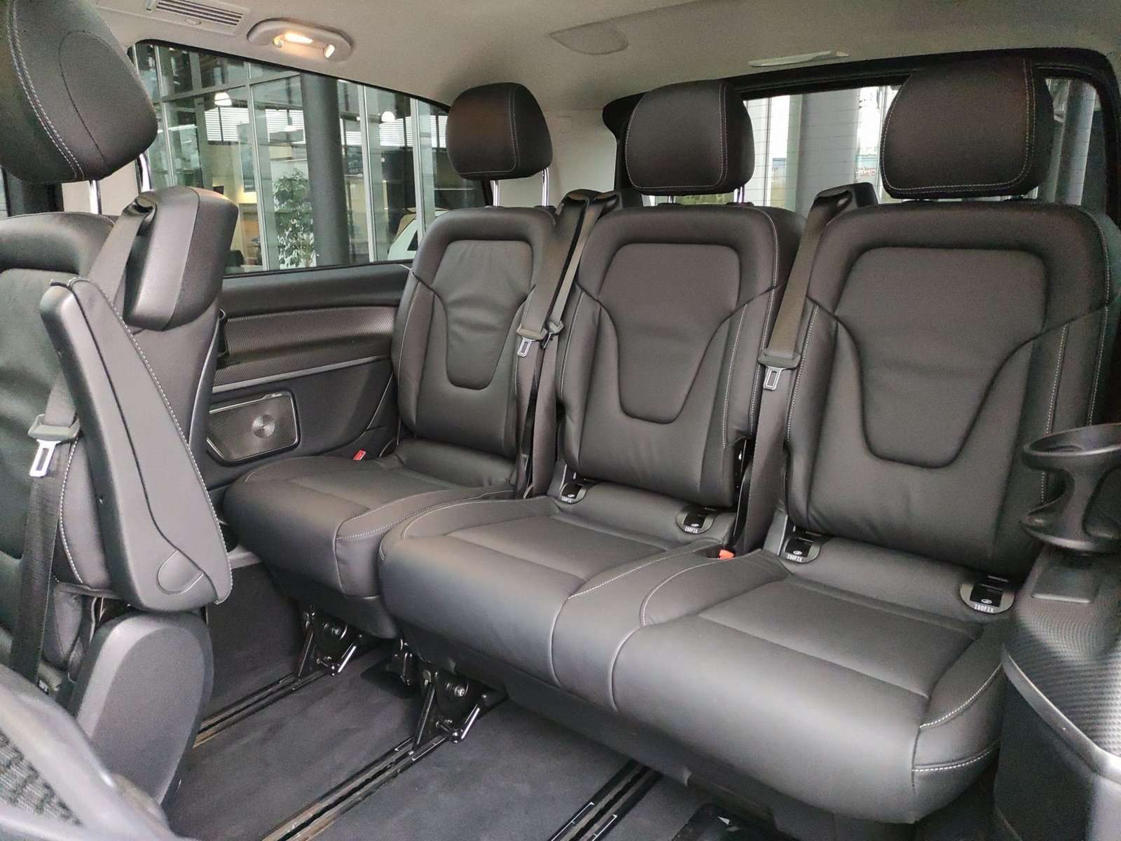 Mercedes-Benz V 250