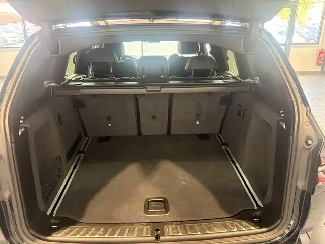 BMW X3 view 6