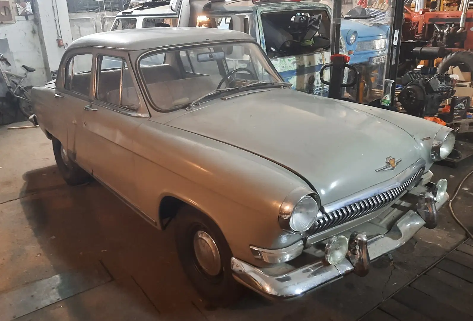 GAZ Wolga M21 Grey - 1