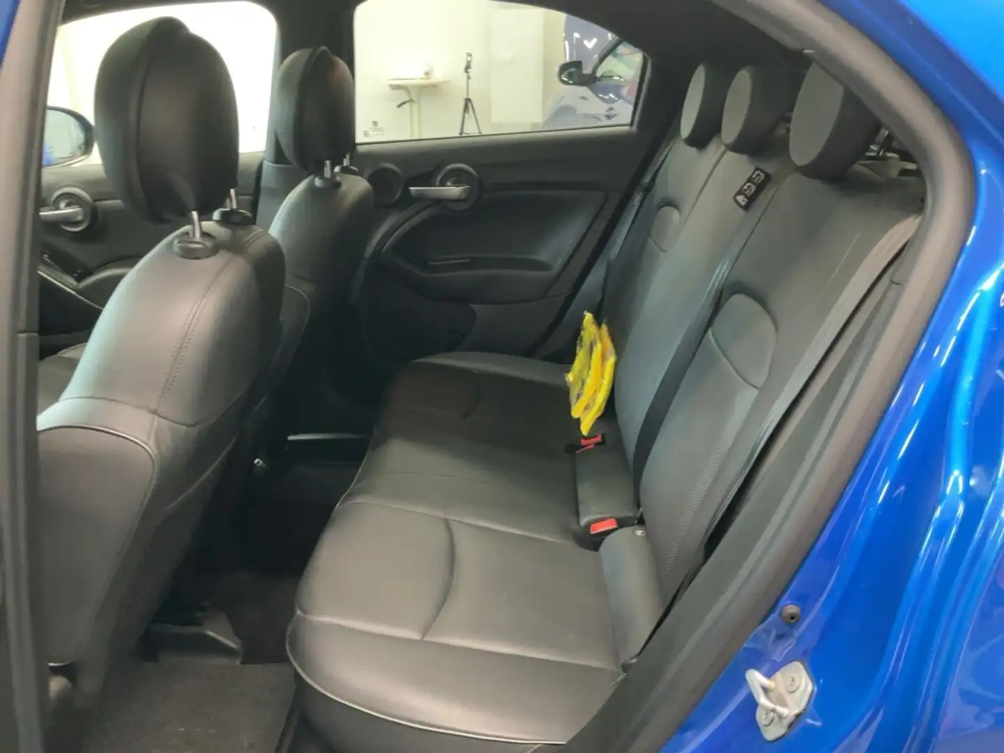 Fiat 500X 1.3 FireFly Turbo DCT 4x2 S&S Sport Blau - 2