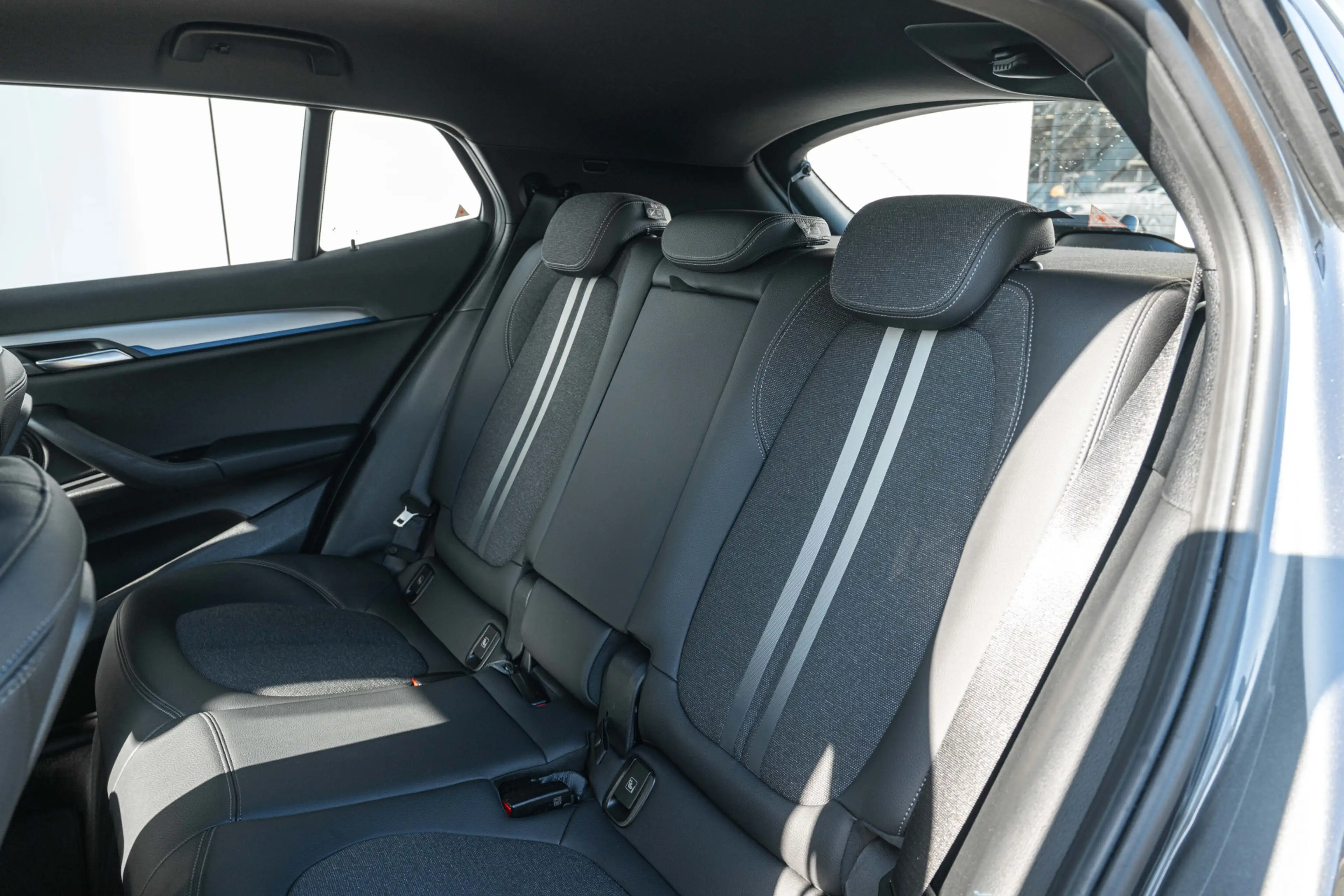 BMW X2 xDrive25e M Sport Automaat / Sportstoelen / Active — photo 5