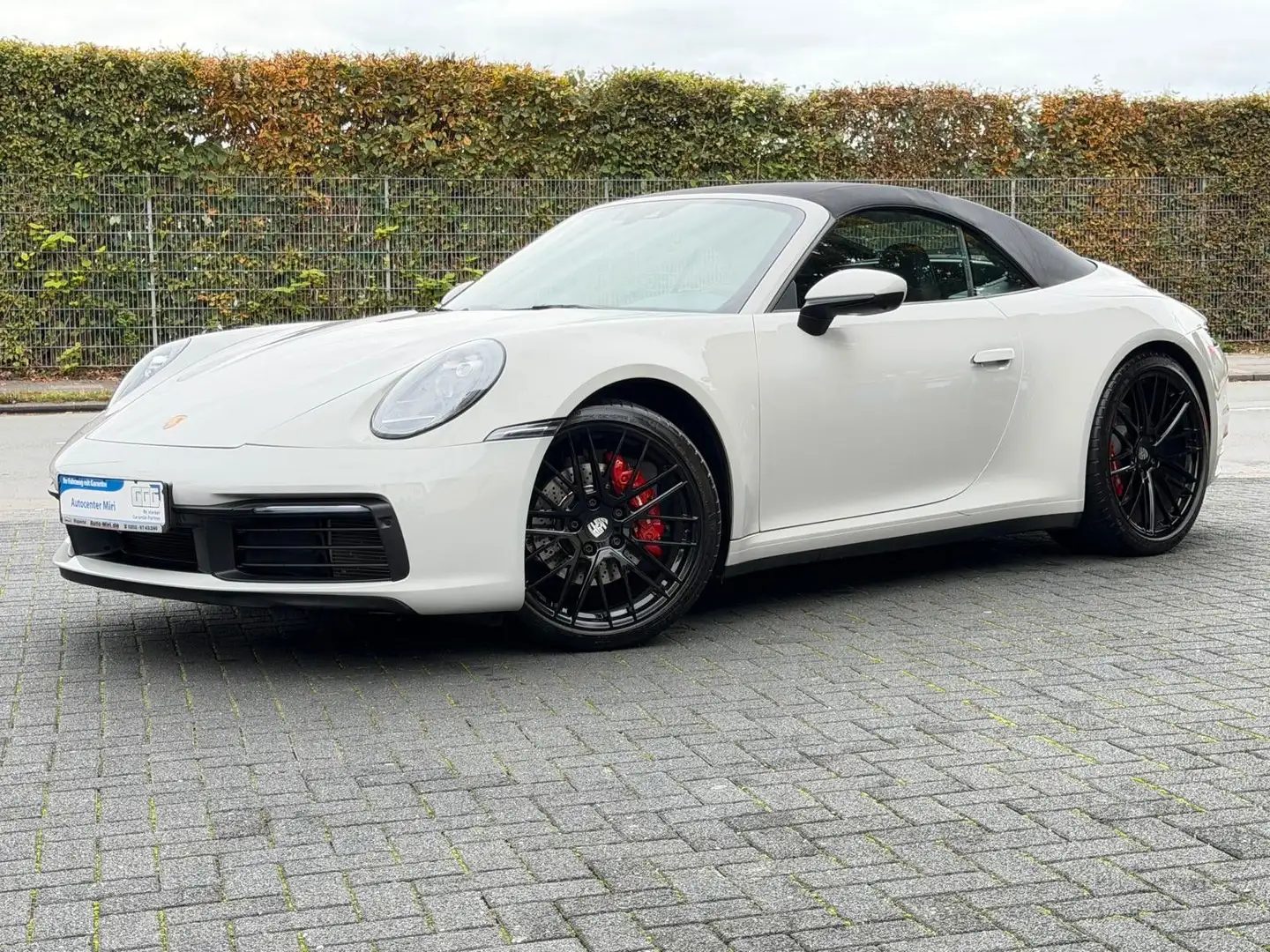 Porsche 992 Carrera Cabriolet Sport AGA-Chrono-360-LED- Grau - 2