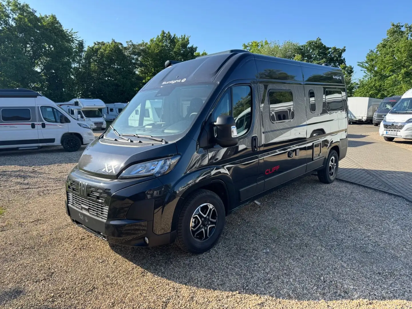 Sunlight CLIFF 600 Adventure XX Modell 2025 Schwarz - 2