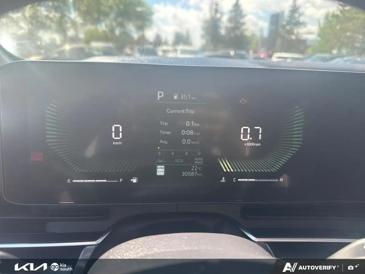 Kia Carnival снимка Kia Carnival