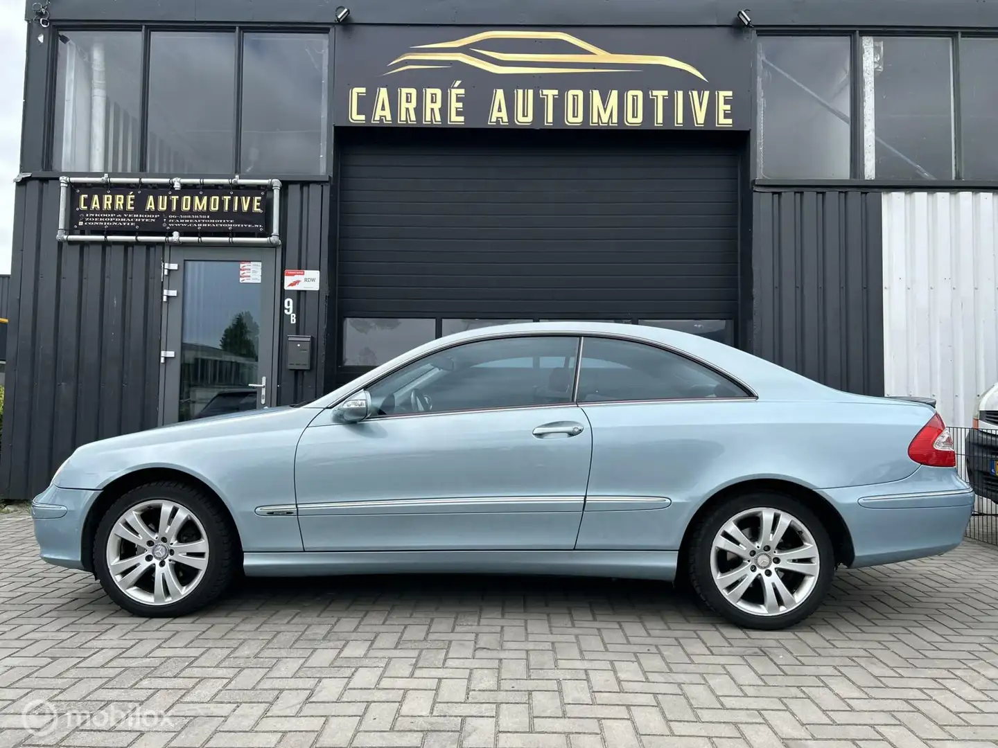 Mercedes-Benz CLK 200 Coupé K. Elegance |AUT|CRUISE|CAMERA Modrá - 2