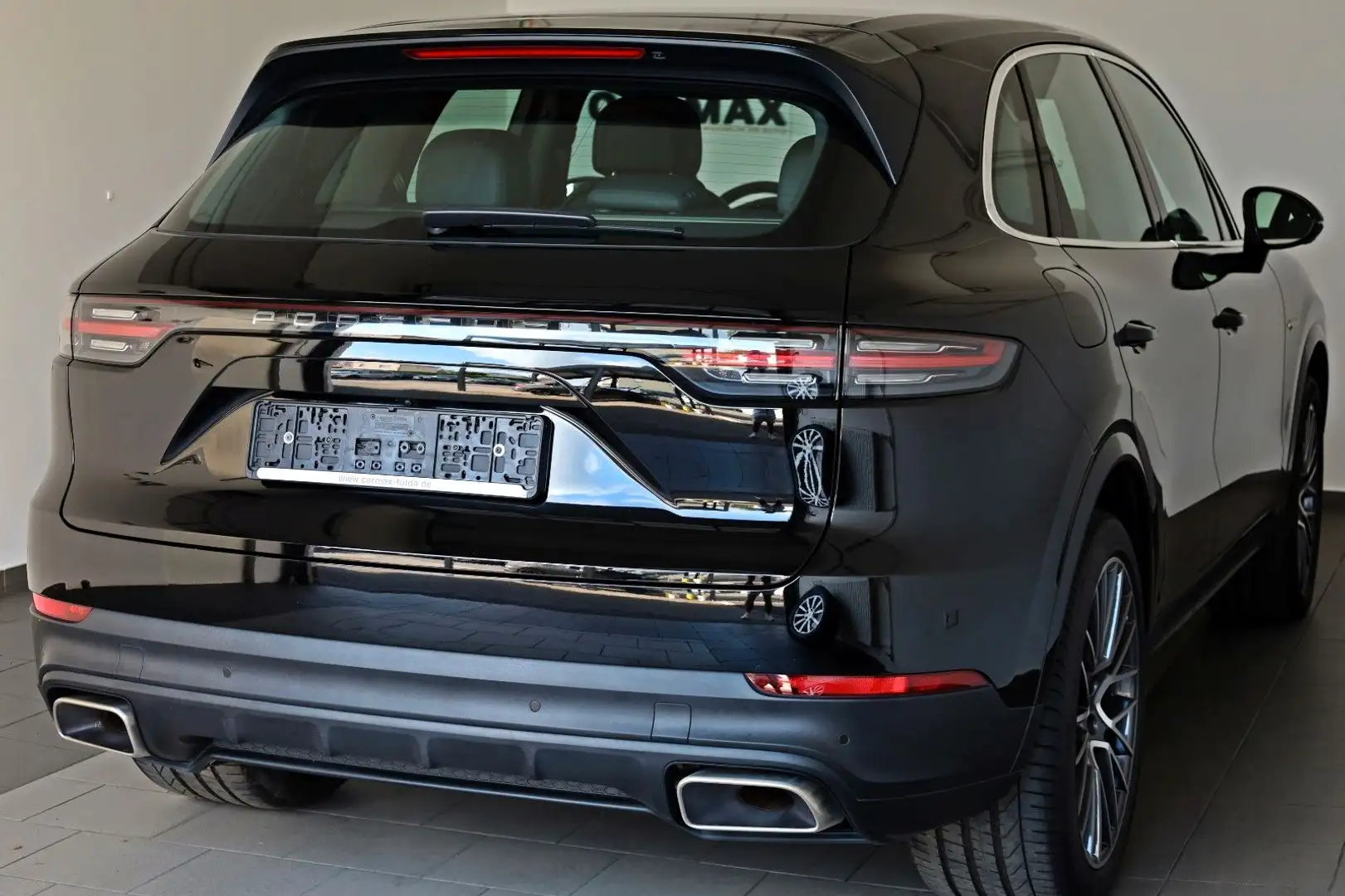 Porsche Cayenne E-Hybrid,Leder,Navi,LED,SH,360Kame SR+WR Black - 2