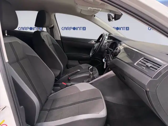 Volkswagen Polo view 17