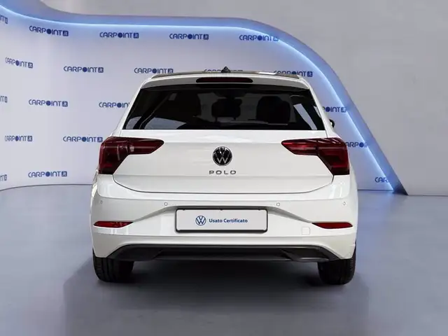 Volkswagen Polo view 6
