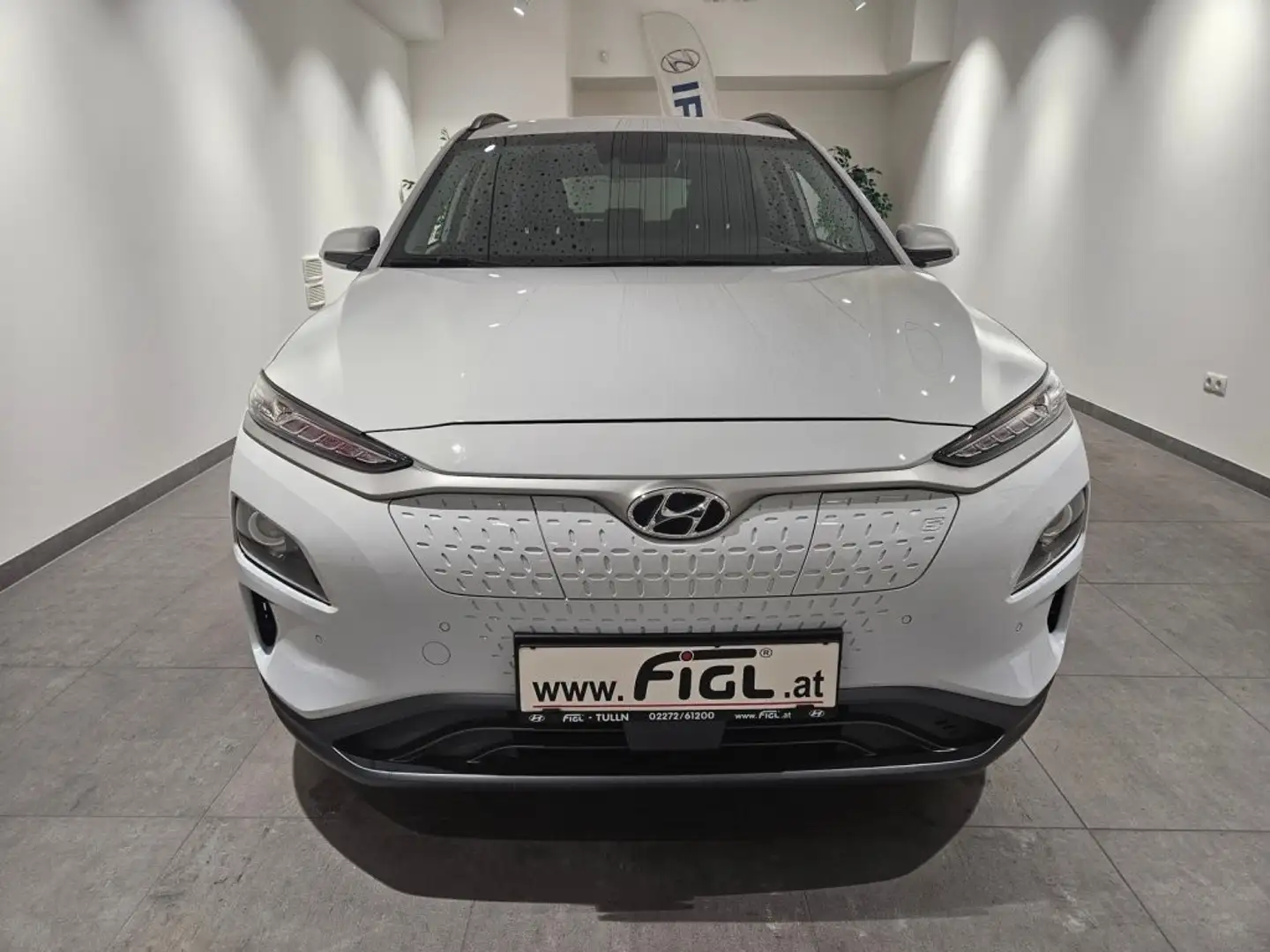 Hyundai KONA Kona Elektro 64kWh Level 5 Weiß - 1