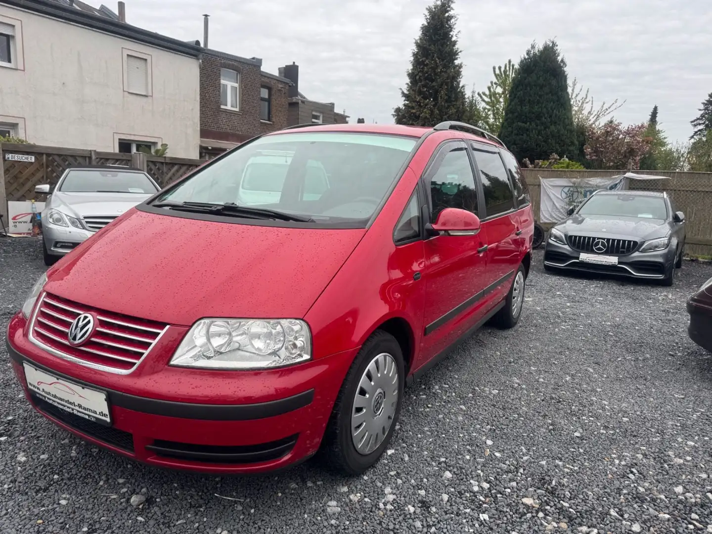 Volkswagen Sharan 2.0TDI 140PS BlueMotion AHK 7.Sitze2.Hand Rot - 1