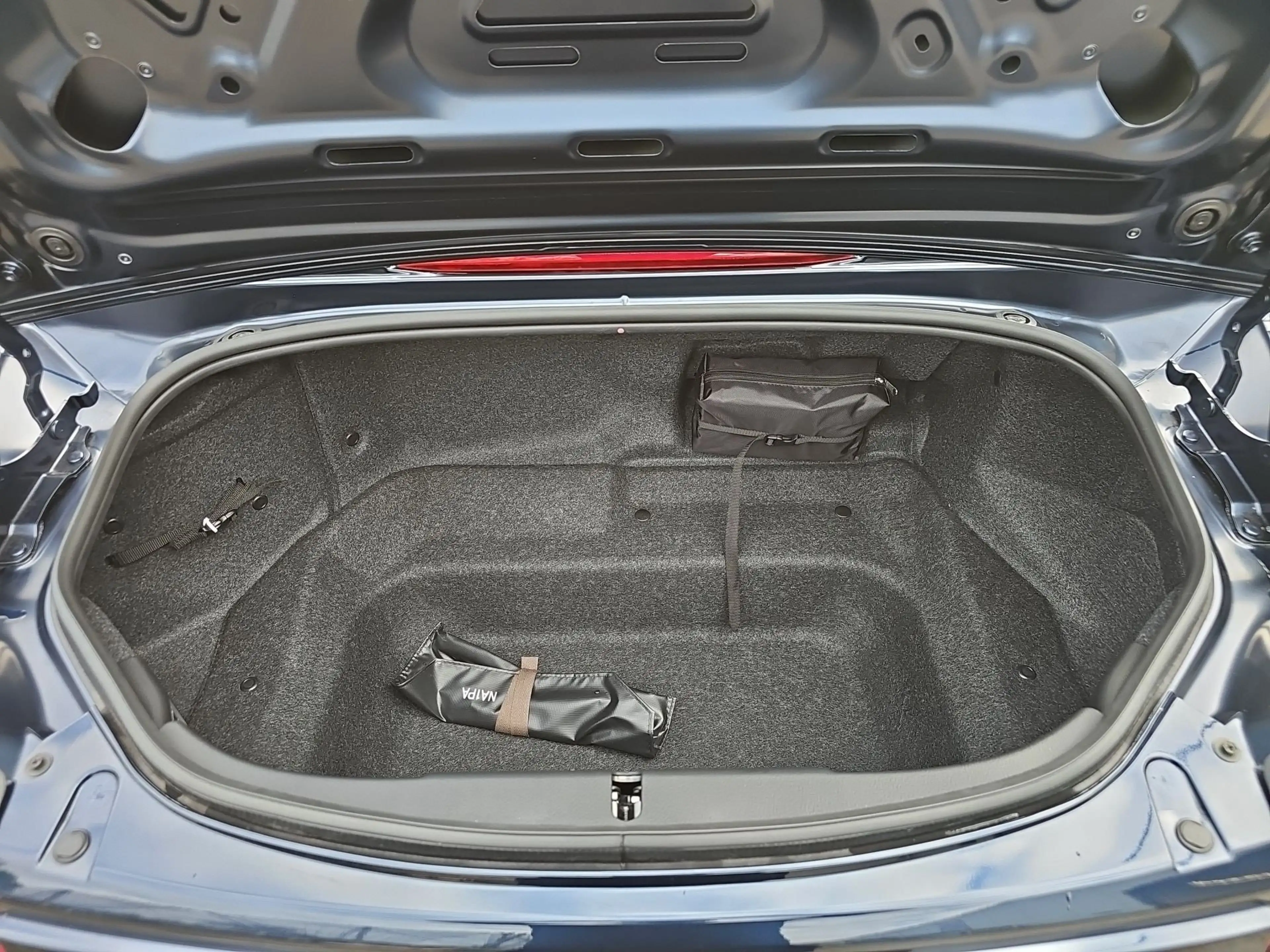 Mazda MX-5 1.5 SKYACTIV-G 136 Exclusive-Line LED PDC — photo 11