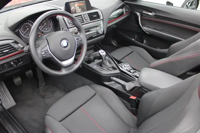 BMW 2 Series view 8
