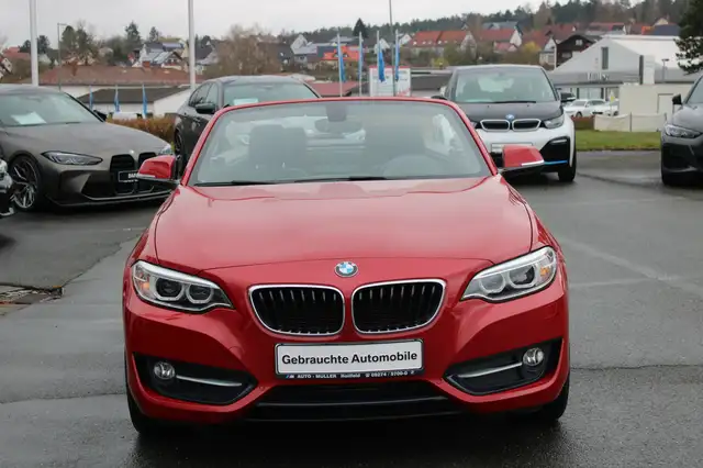 BMW 2 Series view 3