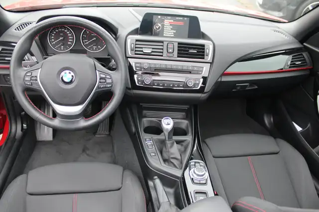 BMW 2 Series view 9