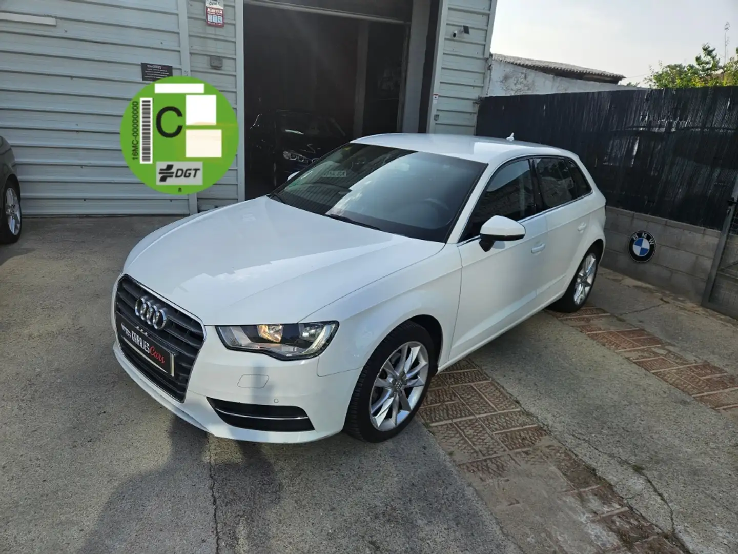 Audi A3 Sportback 1.6TDI Sport Edition 81kW Blanco - 1
