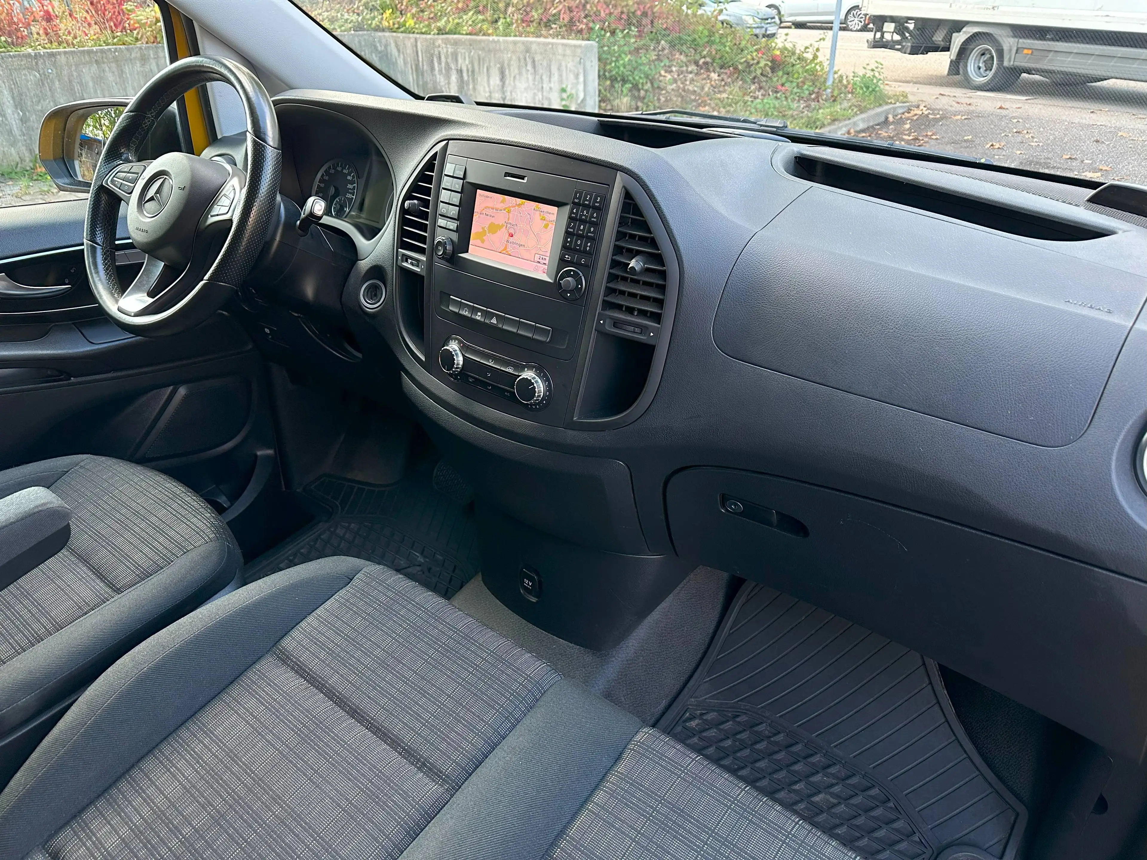 Mercedes-Benz Vito Vito 116 CDI LANG Automatik Navi Kamera Tempomat — photo 7