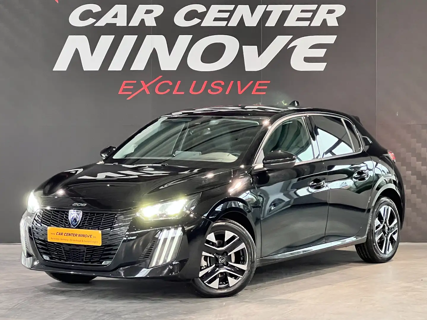 Peugeot 208 Allure / Camera / Navigatie / Apple&Android Gris - 1